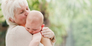 Avó com guarda de neto pode ter direito ao salário-maternidade